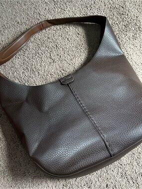 Pebble Leather Hobo Shoulder Bag in Dark Brown